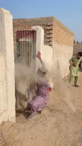 Watch funny video😂🤣#atharhussain496 #funny #comedyvideo #viral #fyp 