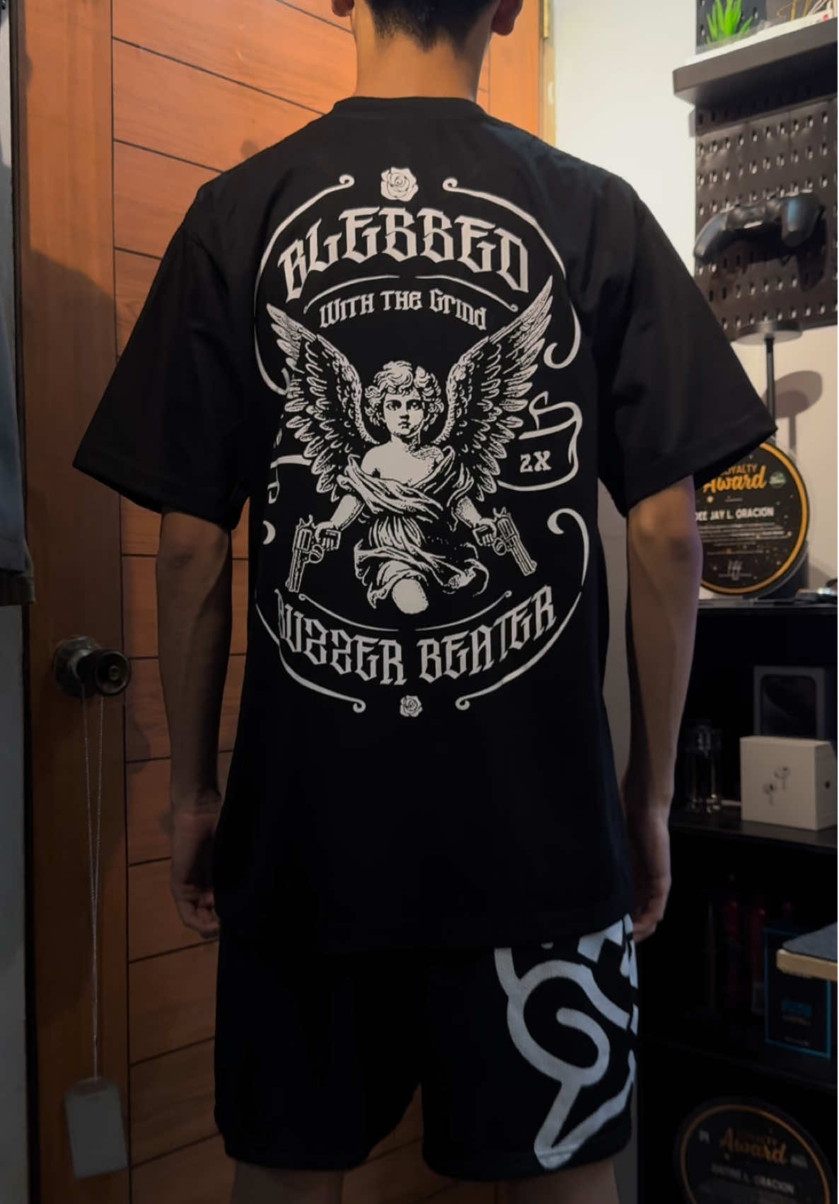 Another solid release ni @Buzzerbeater.clo sheeesh! #blessed #angel #OOTD #fyyp 