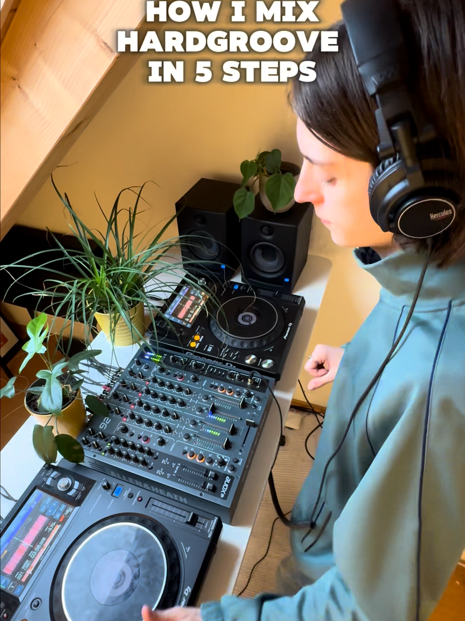 How to mix Hardgroove⚙️ Tracks: KUSS- Dissolve to Evolve, JXXXO- Groove Street Follow for more:) #Techno #hardgroove #groove #dj #djsets #xonedjofficial #xonedj #pioneerdj #bounce #rave #morningvibes #xone #DJ #pioneer #djmixing #groovetechno #hardgroovetechno #producer