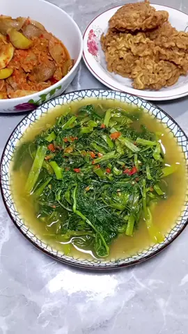 Menu sehari hari  Tumis kangkung  Martabak mie Sambel jengkol dan teri medan  #menu #menuviral  #tumiskangkung #sambeljengkol #martbak 