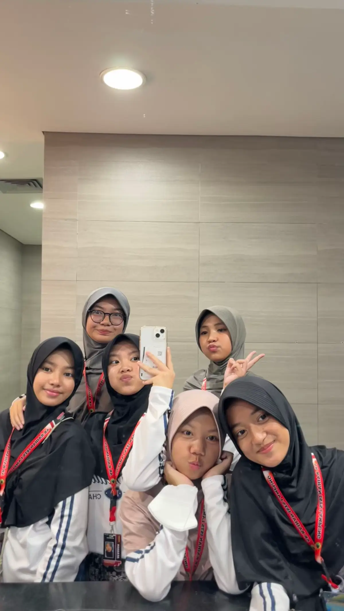 NEXT 10 NEGARAA KITA DATENGINNN ✈️ #singapura #malaysia #malamkeos #fyp #4u