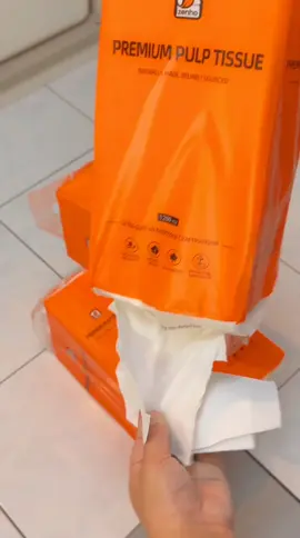 No more messy countertops! This hanging tissue holder is a total game changer space saving, clean,and always within reach!   #KitchenHack   #TissueHolder   #SpaceSaver   #HomeEssentials   #OrganizedHome 