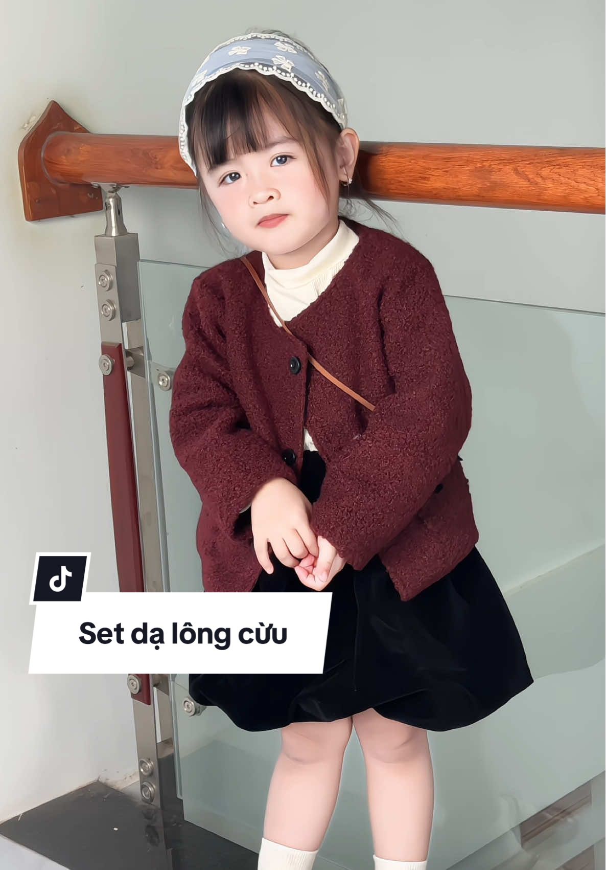 Set mặc tết noel đều xinhh 😍#embun #dobegaidep #dobegaisanhdieu #setdoxinh #thoitrangtreem 