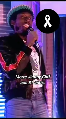 Morreu o cantor e compositor jamaicano Jimmy Cliff, um dos maiores nomes da história do reggae, aos 81 anos.  A informação foi confirmada num texto publicado no perfil oficial do artista no Instagram, assinado por Latifa, sua esposa. Segundo o post, Cliff morreu após sofrer uma convulsão seguida de pneumonia. 🙏🙏🙏