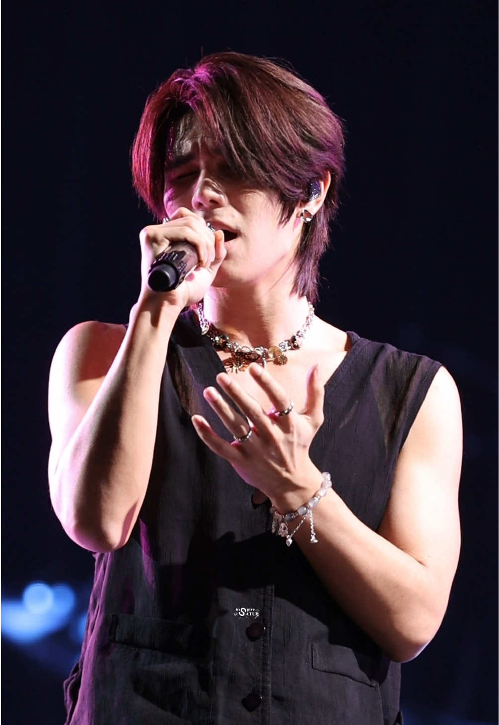 อยากจะได้ของขวัญวันปีใหม่ …. @jeffsatur #jeffsatur 