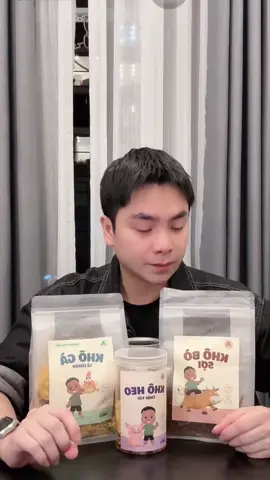 Bố Quý Mẹ Liệu , Gia Đình Linh cảm ơn quý khán giả đã yêu thương em ấy !!!! Mọi người chờ Linh quay về nhé❤️❤️❤️ @Anh Review  @Anh Review  @Anh Review #quanglinhvlog #quanglinh #teamchauphi #namhoang 