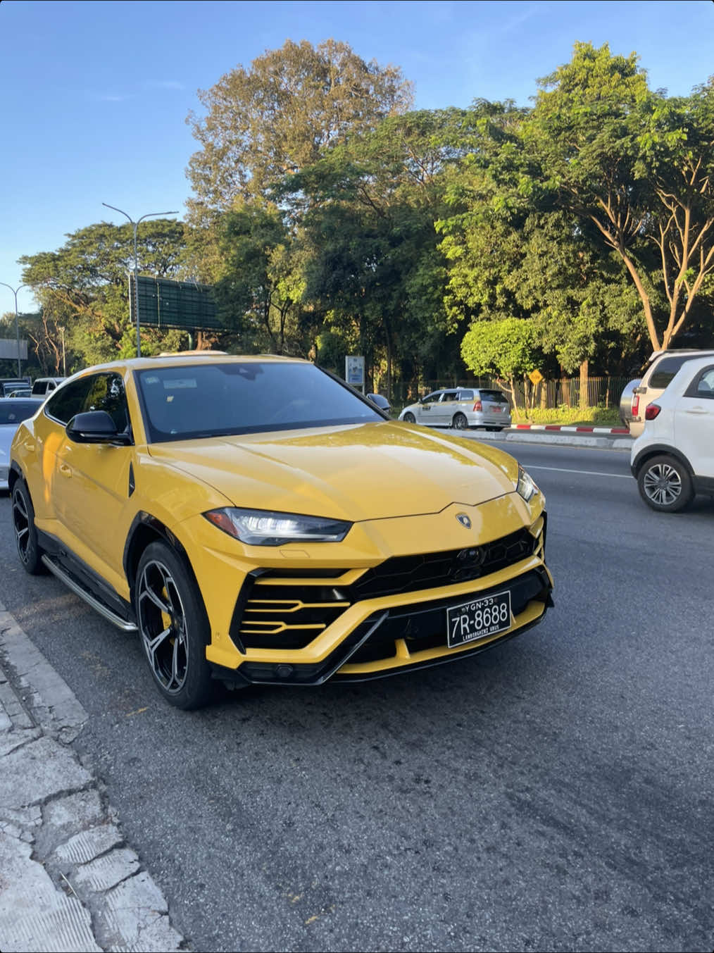 #foryoupage #fyp #viral #fyppppppppppppppppppppppp #carsoftiktok 