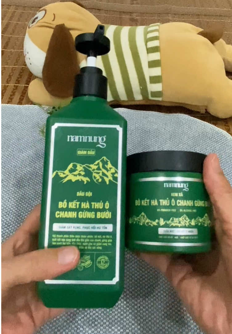 Bí kíp cho mái tóc dày dài, chắc khoẻ, suôn mượt #giadungthongminh7947 #daugoi #daugoinamnung #daugoithaoduoc  @Gia dụng thông minh✅  @Gia dụng thông minh✅ 