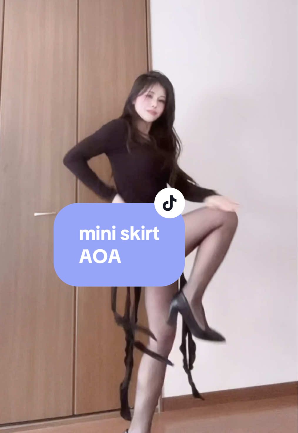 ストッキングの切替直しても直しても出てくるから諦めた🤣　#miniskirt #AOA #kpopカバーダンス #ヒットダンス 