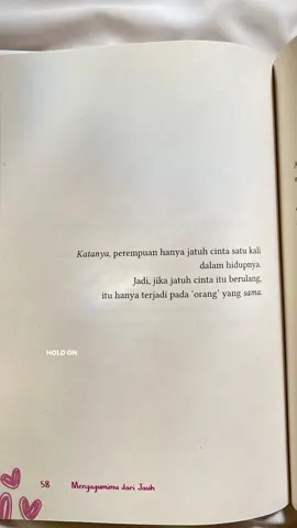 buku Mengagumimu dari Jauh ada di showcase aku yaa #mengagumimudarijauh 