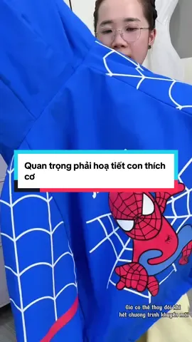 Quan trọng phải hoạ tiết con thích cơ #changchumchim #xuhuong #aokhoac #aochobetrai #aokhoacchobe 