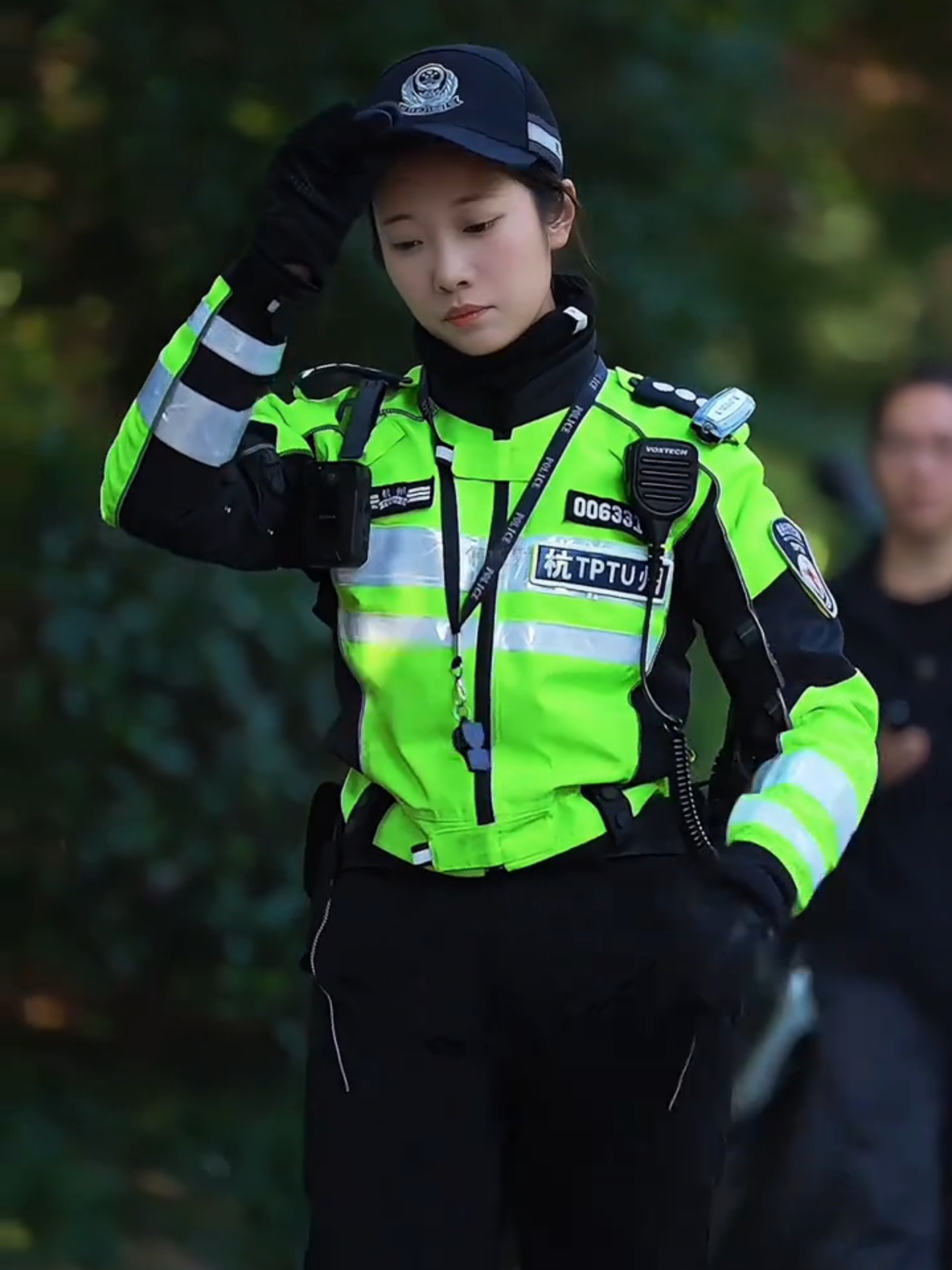 哇塞！兔子警官这个角度 #李语蔚🇨🇳 #杭州🇨🇳