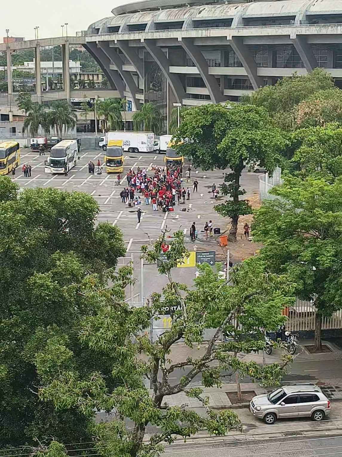 alguém sabe pra onde estão indo ?  #torcidaorganizada #torcidadoflamengo #nacaorubronegra 