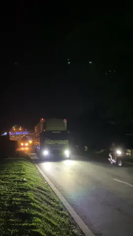 Maaf sedikit terganggu perjalanan nya🙏🏻@Febi Angga @SUHELLI🟧🟨🟥 #galaubrutal 