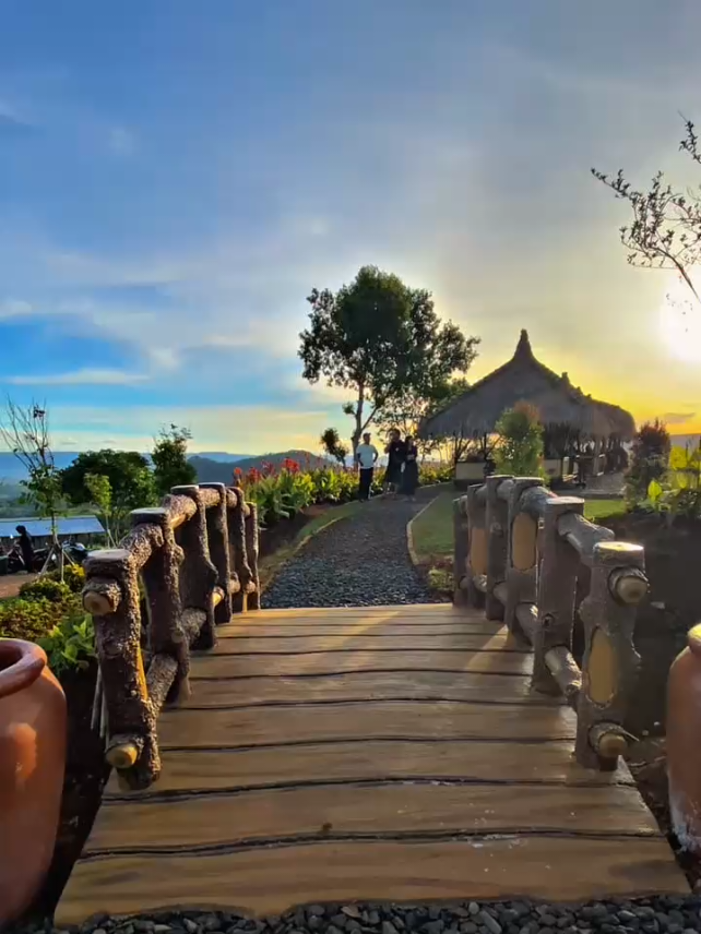 Bukit panenjoan di sore senin seindah ini dengan suprise yang sangat indah..  #hidengem #fyppppppppppppppppppppppp #bukitpanenjoancibadak #xplor 