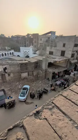 #cyclemarket #neelagumbadcyclemarket #lahore #parkingplaza #operation 