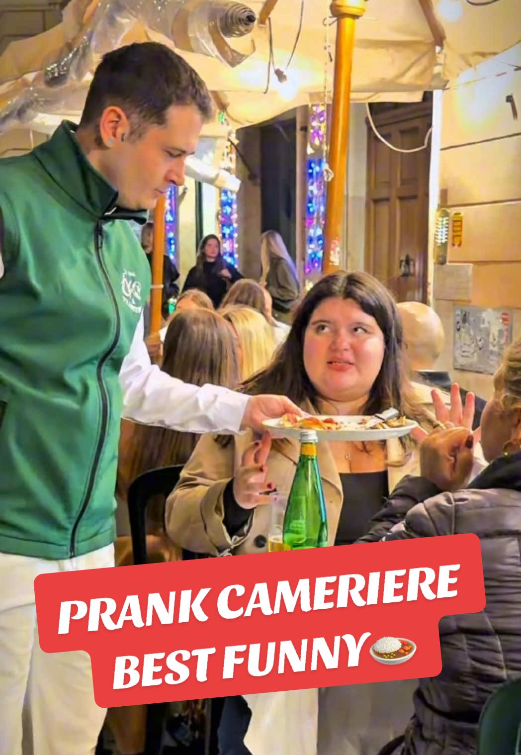 PRANK CAMERIERE BEST FUNNY🍛. #prankwars #cameriere #resturant #divertente #reaction 