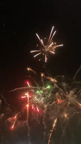#freetostory #fireworks #vibes #igstory #arsthetic 