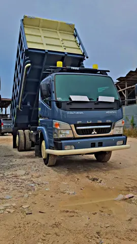 Ready Canter hdv 2017 kredit Dp 90 jt alamat riau #fyp #foryou #truckriau #trucksawitriau #truckmodifikasi 