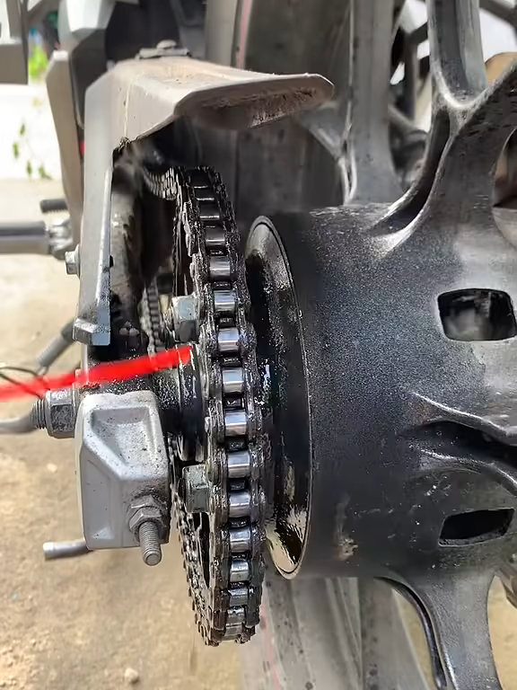 COMBO CHĂM SÓC SÊN XE MÁY ZEUS Giúp xe chạy nhanh, tránh xe bị ì ạch !!