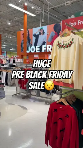 #ad @Joe Fresh Pre-Black Friday sale is on right now! You can get 25% off so many products like sweaters, sleepwear, outerwear and more! Plus keep your eyes peeled on Black Friday and Cyber Monday for deals you can stack with this sale!👀  . #blackfriday #joefresh #cybermonday