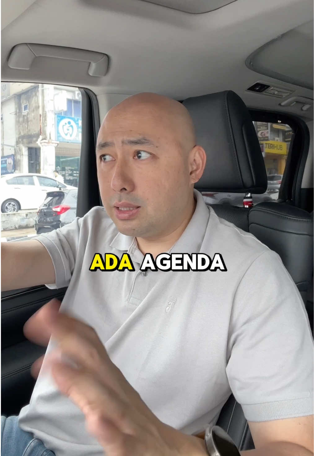 Jangan ikut hati, ikut kepala.