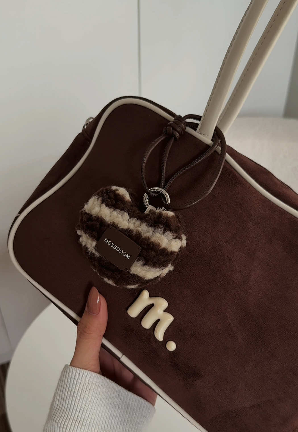 Loving the clean look of this Mossdoom Maris Bag. #mossdoom #mossdoombag #mossdoomsuperbrandday #mossdoomsbd #bagforwomen 