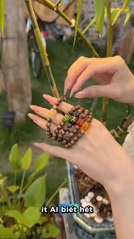 Bạn sinh năm bao nhiêu? Chọn đúng màu đá Omani hợp mệnh giúp tăng tài – giữ lộc! #vongtram #vongtaytramhuong #trangsuc #vongtayphongthuy #omani 