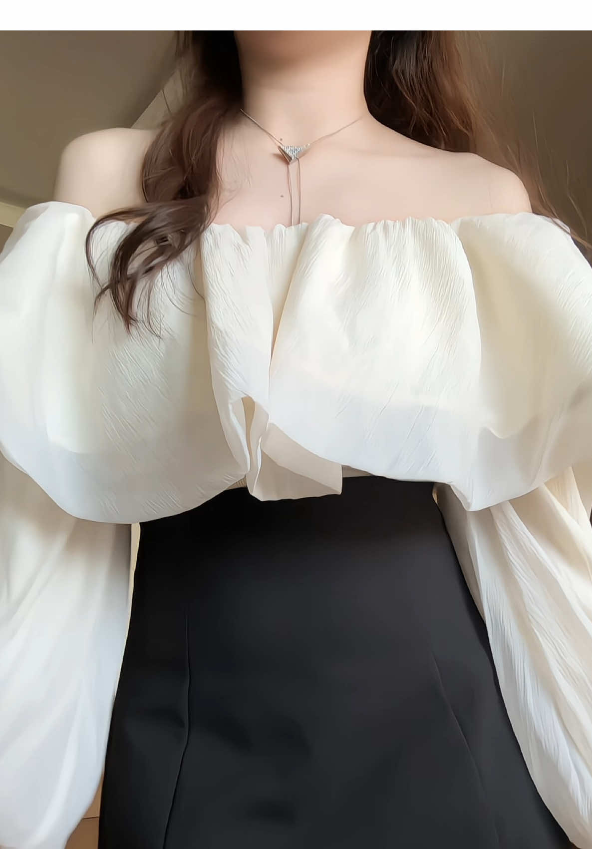 Còn mấy cái nè mấy bà ơiii #reviewquanao #aotrevai #aovoan #aotrevai #cucaioutfits 