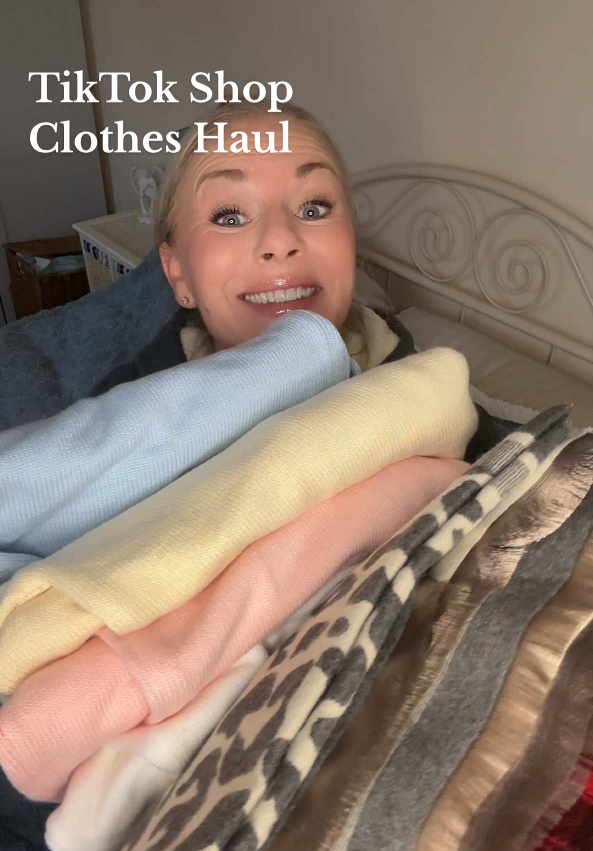 TikTok shop Black Friday clothes haul  #clotheshaul #tiktokshopfinds #BlackFriday #TikTokMadeMeBuyIt 