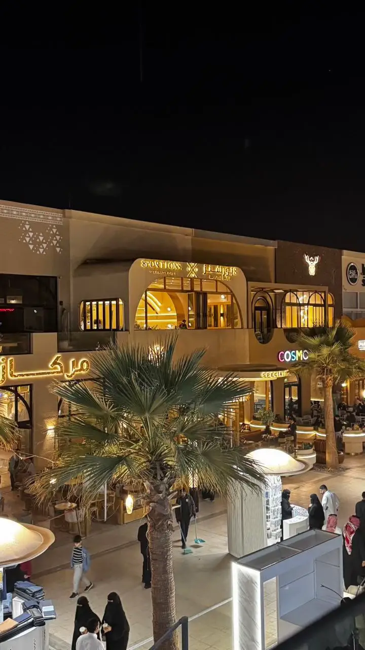 #اكسبلورexplore #الرياض_الان #هشتاق #تصويري #ترند _ الرياض الواجهة - مجرد ذوق ….. 🤍