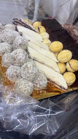 @Alexandra Ivan  ceaaaaa mai tareeeee cofetareasaaaaa la 15 ani ‼️‼️‼️ comandați cu toataaaaa incredereaaaa de la ea ‼️