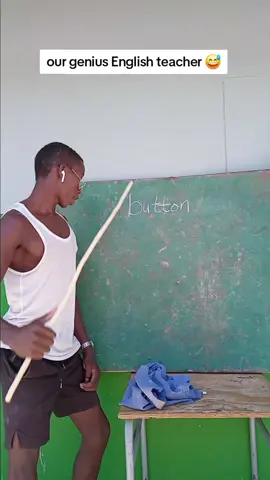 button 😅💔 #creatorsearchinsights #funnyteacher #funnyvideos😂  hilarious teacher  funny teacher  humorous educational  funny educational videos  funny videos for you 🤣 