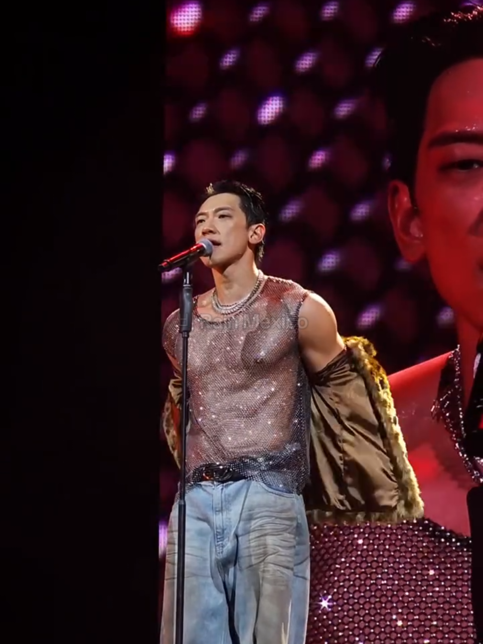 @RAIN you are so fantastic and amazing. 🔥🔥🔥🌧💖🤍 #stillrainingny #birain #rainkpop #rain_oppa #birain_oppa 