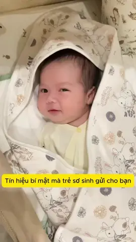 Tín hiệu từ vũ trụ nè, mẹ nhớ lòng nhé ! #nuoicondungcach #hanhtrinnuoicon06 #mebimsua #nuoicon 