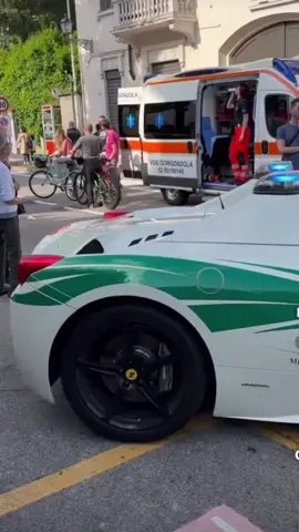 ferrari 548 polizia locale😬 #polizialocale#ferrari458#milano#supercars 