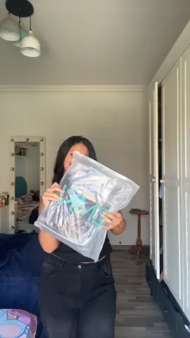 most flattering top ever!🤎 @zmncloth 