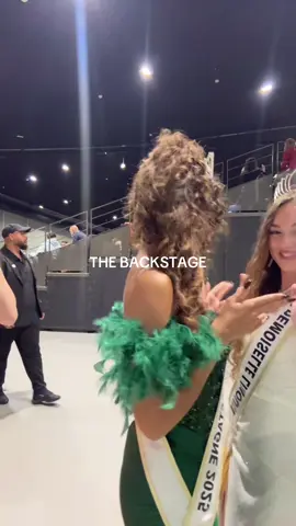 La réalité derrière les tiktoks des Mademoiselles 🤣 Merci Chris pour cette apparition @Mademoiselle Provence @Mademoiselle France  @mandybulle - @Mademoiselle Bretagne off / @Laurine Ness - @mademoiselle midi Pyrénées  / @Luna31 - @Mademoiselle Hauts de Fance / @1izyy - @mademoisellelimousin mademoisellelimousin