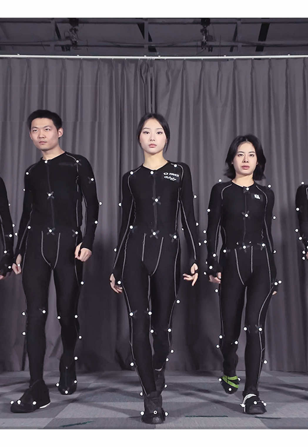 When a MoCap Actor Learns to Walk With Pure Hip Power!#motioncapture #mocap #videogame #acting #walkingchallege 