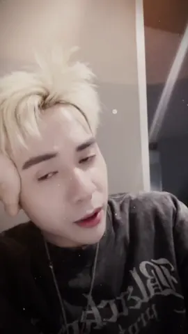 Ảnh day dứt mãi mới dám tắt , live mà tưởng call gọi điện không á , nhớ ảnh , nhớ cái giọng nói này🫂💗 #QuangHungMasterD #MasterD1stAlbum #hzangqhl #listean_grp #gdmu_grp♪ 