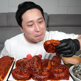 Mukbang spicy braised beef feet (Yt:Noodle Fighter) #noodlefighter #braisedbeef #spicyfood #mukbangvideo #mukbangeatingshow 