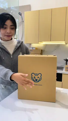 ☕ BÌNH THỦY ĐIỆN TIGER PIM-G300 – GIỮ NHIỆT LÂU, TIỆN DỤNG CHO MỌI GIA ĐÌNH! 🇯🇵  Tiger PIM-G300 với công nghệ Nhật Bản, thiết kế bền bỉ, sẽ giúp bạn có nước nóng nhanh chóng để pha trà, cà phê hay nấu mì bất cứ lúc nào! - Dung tích 3 lít. Thiết kế siêu đẹp, xoay 360 độ - Có chế độ bơm tay khi mất điện - Điều chỉnh nhiệt độ: 70-80-90-98 - Đun sôi không thoát hơi nước - Ủ giữ nhiệt chân không - Màn hình hiển thị LCD - Đèn hiển thị thanh mực nước #binhthuydien #binhdunnuoc #binhgiunhiet #binhthuydientiger #pimg300 