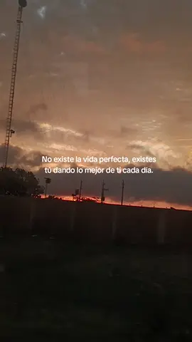 una lloradita y a seguir ☺️#atardecer #frasesmotivadoras #lavida #fyppppppppppppppppppppppp 