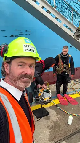 The ocean stirs the heart, inspires the imagination and brings eternal joy to the soul