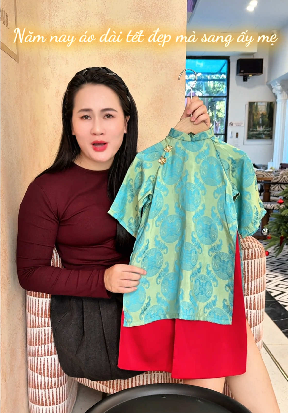 Mẫu áo dài tết bé gái nào cũng nên có nha #thoitrangtreem #tiktokshop #aodaitet #aodaibegai #tet2026 