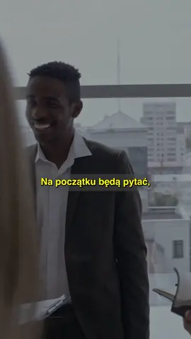 Na początku śmiali się, że marnuję czas. Pytali, po co to robię, skoro „i tak nic z tego nie będzie”. A ja robiłem swoje, dzień po dniu, w ciszy. Kiedy w końcu przyszły efekty, ci sami ludzie pytali: „Jak ty to zrobiłeś?” I wtedy zrozumiałem. Dopóki nie osiągniesz wyniku, wielu będzie próbować cię zatrzymać. Ale gdy wygrasz, nagle wszyscy chcą poznać przepis. #dc #życie #wiedza #biznes #motywacja #codzinność #polska #polacy