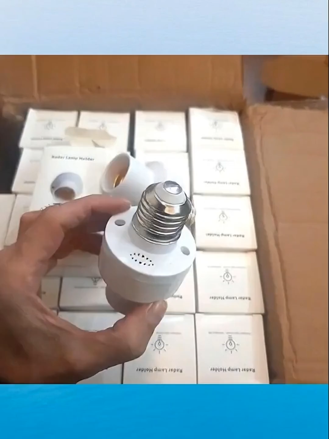 Đui đèn cảm biến chuyển động tự bật tắt E27, đuôi đèn xoáy cảm ứng chuyển động radar tiết kiệm điện CV -008 #DuiDenCamBien #CamUngChuyenDong #DenTietKiemDien #E27 #DuiXoa