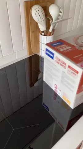 chaleira perfeita😍que vai deixar sua cozinha mais linda #chaleira #cozinha #praticidadenacozinha 