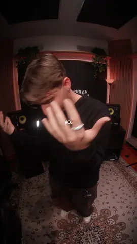 1.5M streams, thank you sooo much, lesgo my bro @Kairo Keyz‼️ 