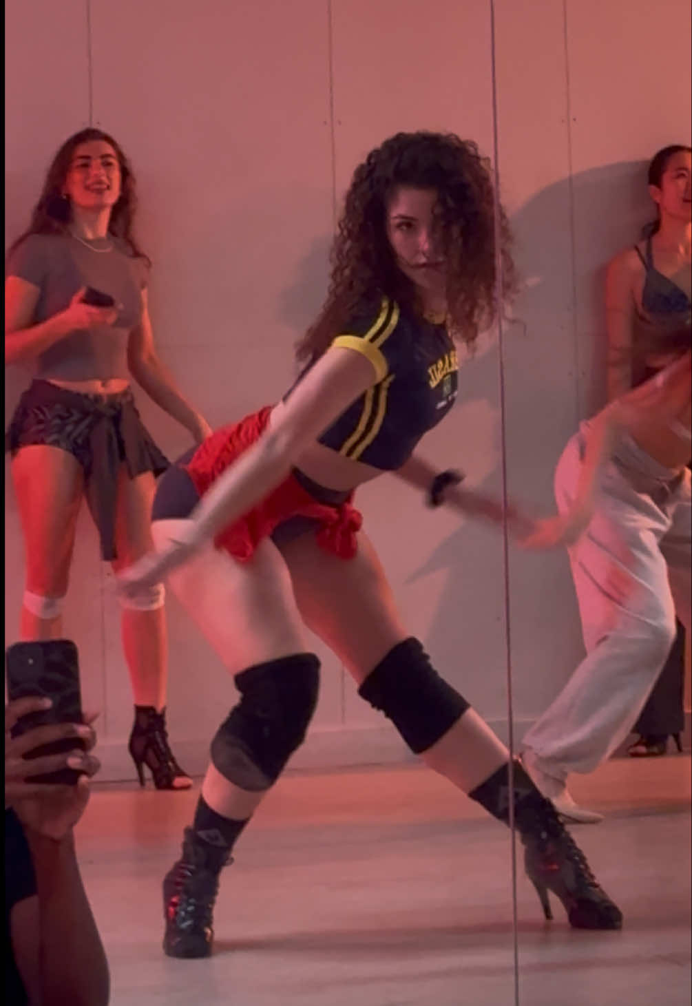 Las ganas que tenía de una clase de @elisabei 🤝🏼 #heels #highheels 